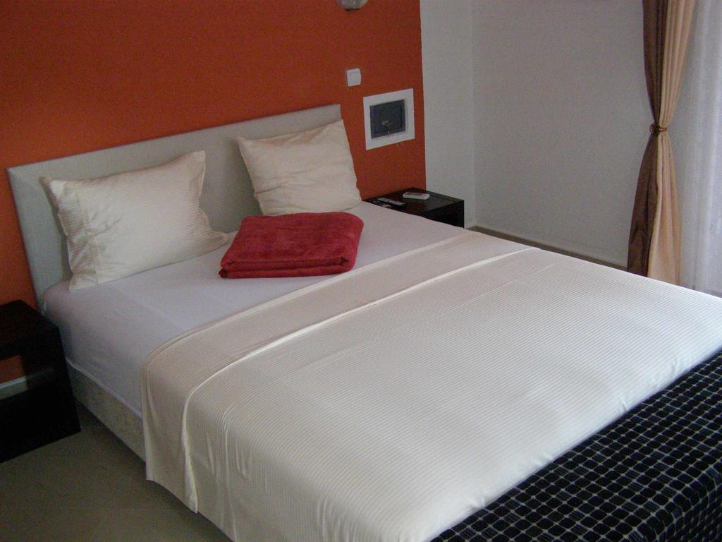 Hotel Wellness & Spa Angelo Gabriel Petrovac 部屋 写真